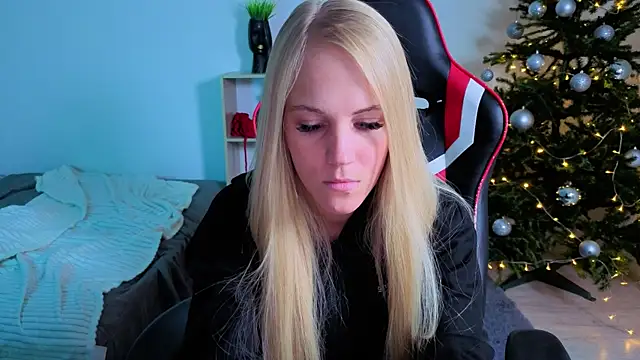 Emmi_crystal's cam snapshot