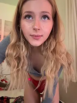 LunaRase's cam snapshot