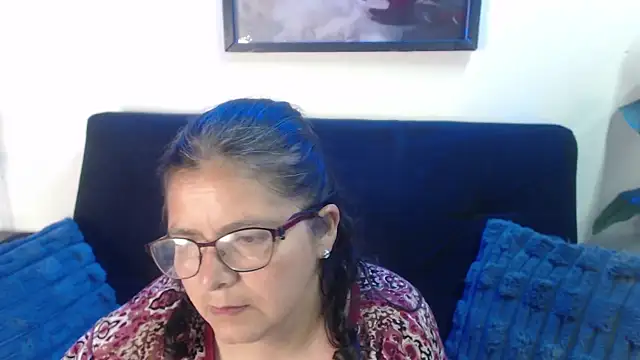 Linda_banks_'s cam snapshot