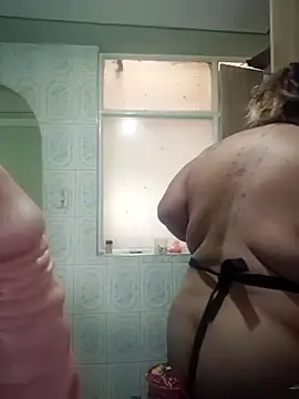 curvy_diva_'s cam snapshot