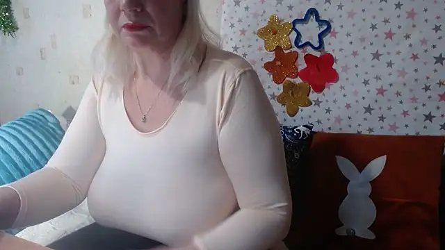 QueenLana's cam snapshot