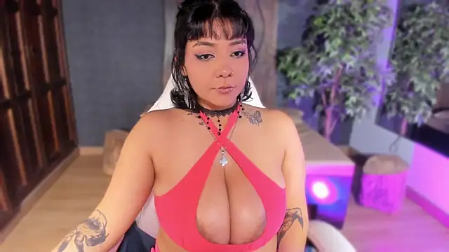 Evelynn's cam snapshot