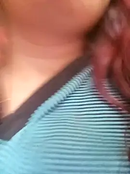 isis_milove's cam snapshot