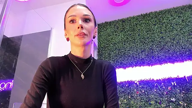 realhotfallingdevil's cam snapshot