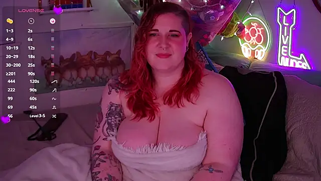 opalreigning's cam snapshot