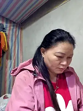 yoowwmr's cam snapshot