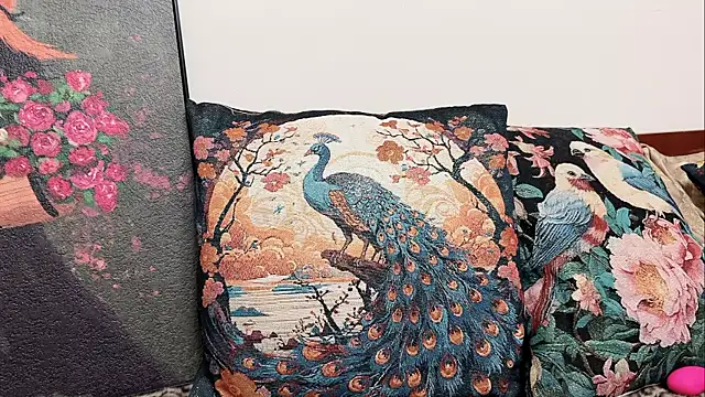 Aisha-AA's cam snapshot