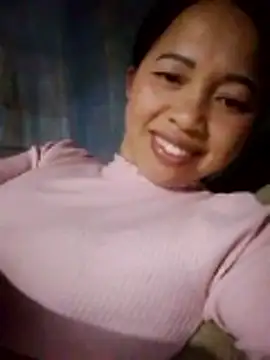 TRIEUTRIEU20's cam snapshot