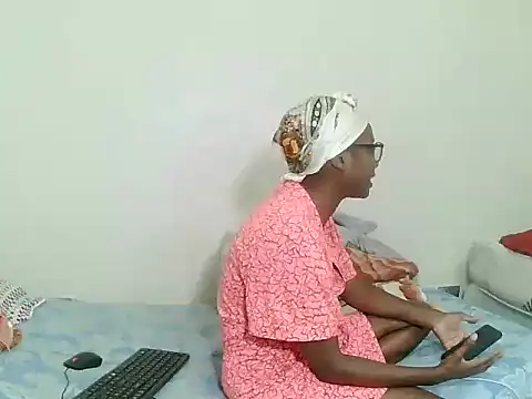 PKELLY7's cam snapshot