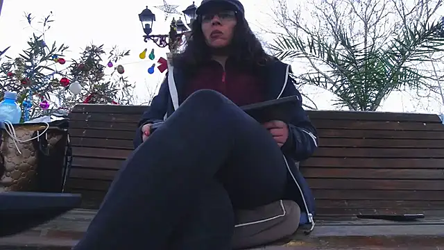 PublicMellyBigLabia's cam snapshot