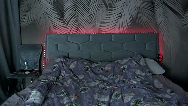 uliastar's cam snapshot