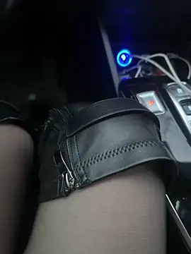 Love_Bri's cam snapshot