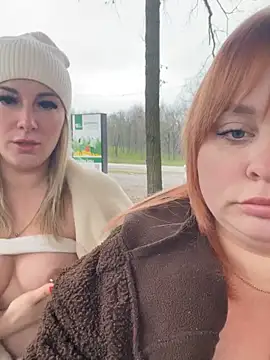 BigboobsDream99's cam snapshot