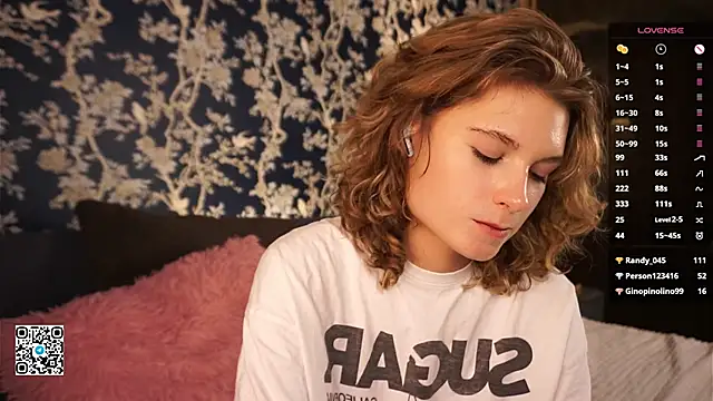 BellaReppert's cam snapshot