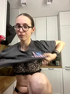 MartiniiSelenna live sex cam