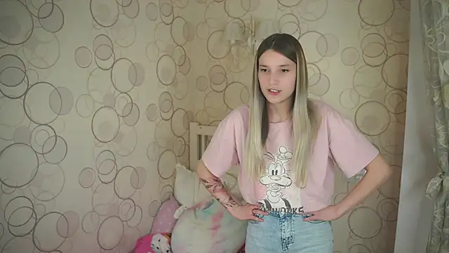 SerinaBinderup's cam snapshot