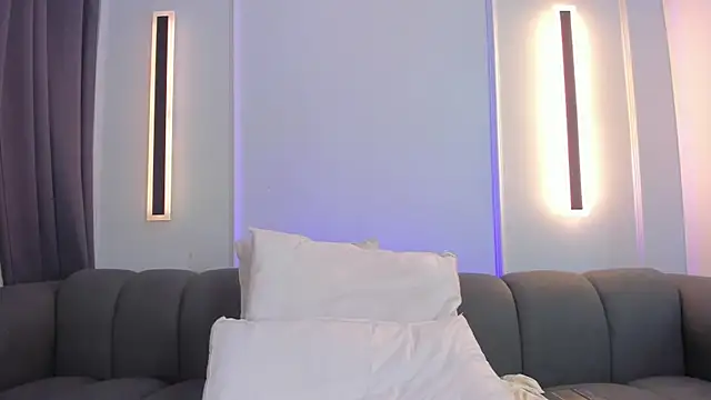 tatii_moon's cam snapshot