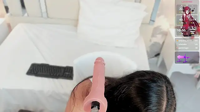 Miliaangeles's cam snapshot