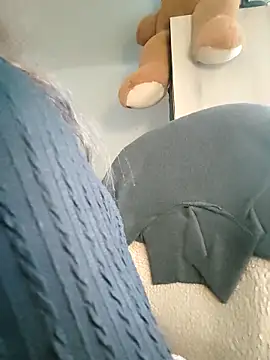 Mila_Luciphya's cam snapshot