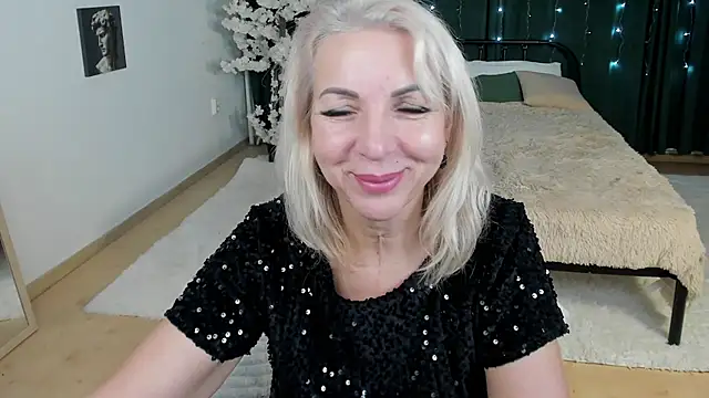 LiliaMoons's cam snapshot