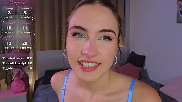 Moonlight1Sonata1's cam snapshot