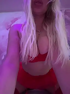 Vicsi30's cam snapshot