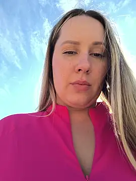 Mona_Plus's cam snapshot