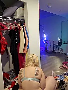 RaisingDaisy's cam snapshot