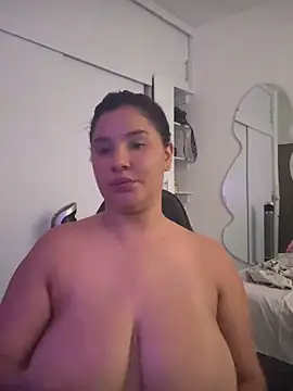 ValleryParker's cam snapshot