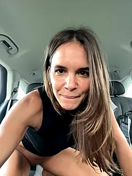 JuicyFruits93's cam snapshot