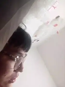 CoralSmit's cam snapshot