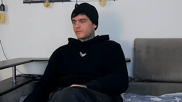 CarterCole's cam snapshot