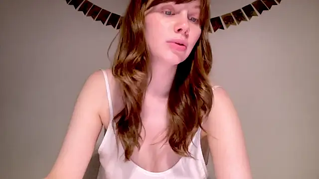 Nikki_Mimimi's cam snapshot