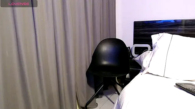 FaustoCock live sex cam