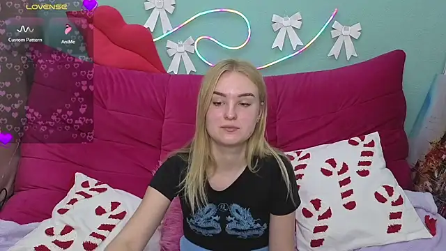 SofySofty's cam snapshot