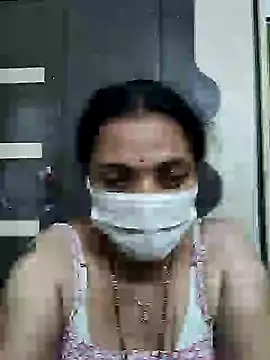 bhavyasri_55's cam snapshot