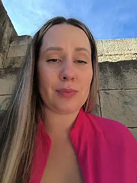 Mona_Plus's cam snapshot