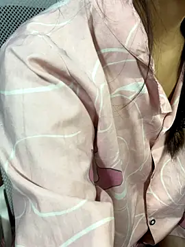 Mina048's cam snapshot