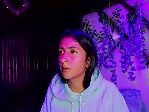 Cameron_cutte's cam snapshot