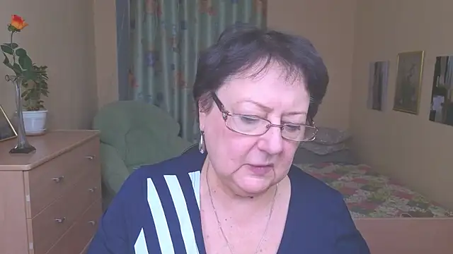 Margo_Moll's cam snapshot