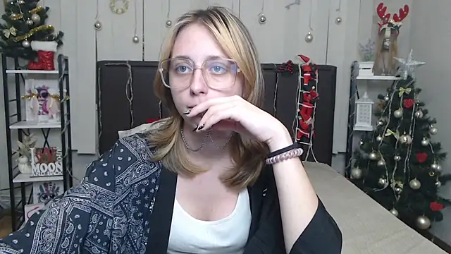 TracyLll's cam snapshot