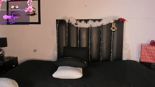 Khenta_Michells's cam snapshot