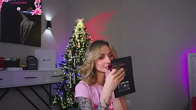 LeaCox_'s cam snapshot