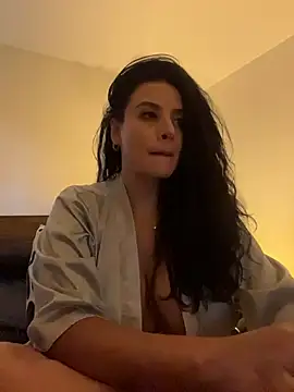 Lena-Williamss's cam snapshot