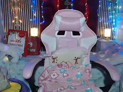 Lyrashane's cam snapshot