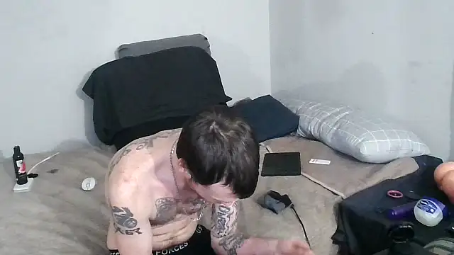 Boogieflex1 live sex cam