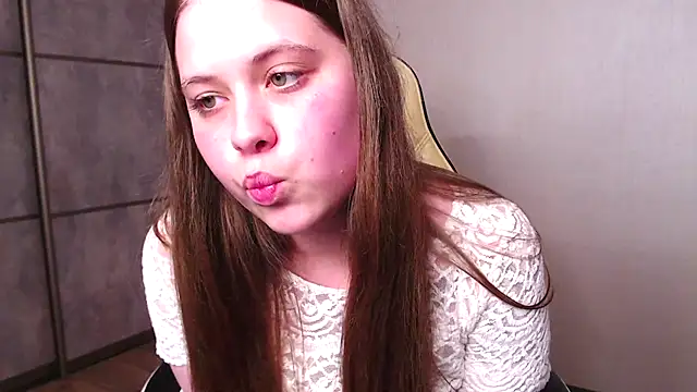 kiraparkers's cam snapshot