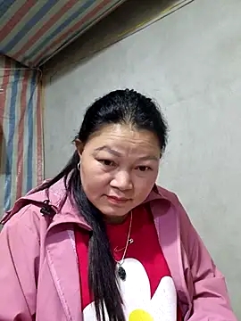 yoowwmr's cam snapshot