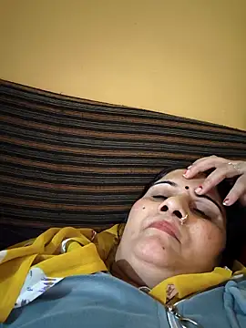 Rakhi99x's cam snapshot