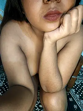 Cranberry_70's cam snapshot